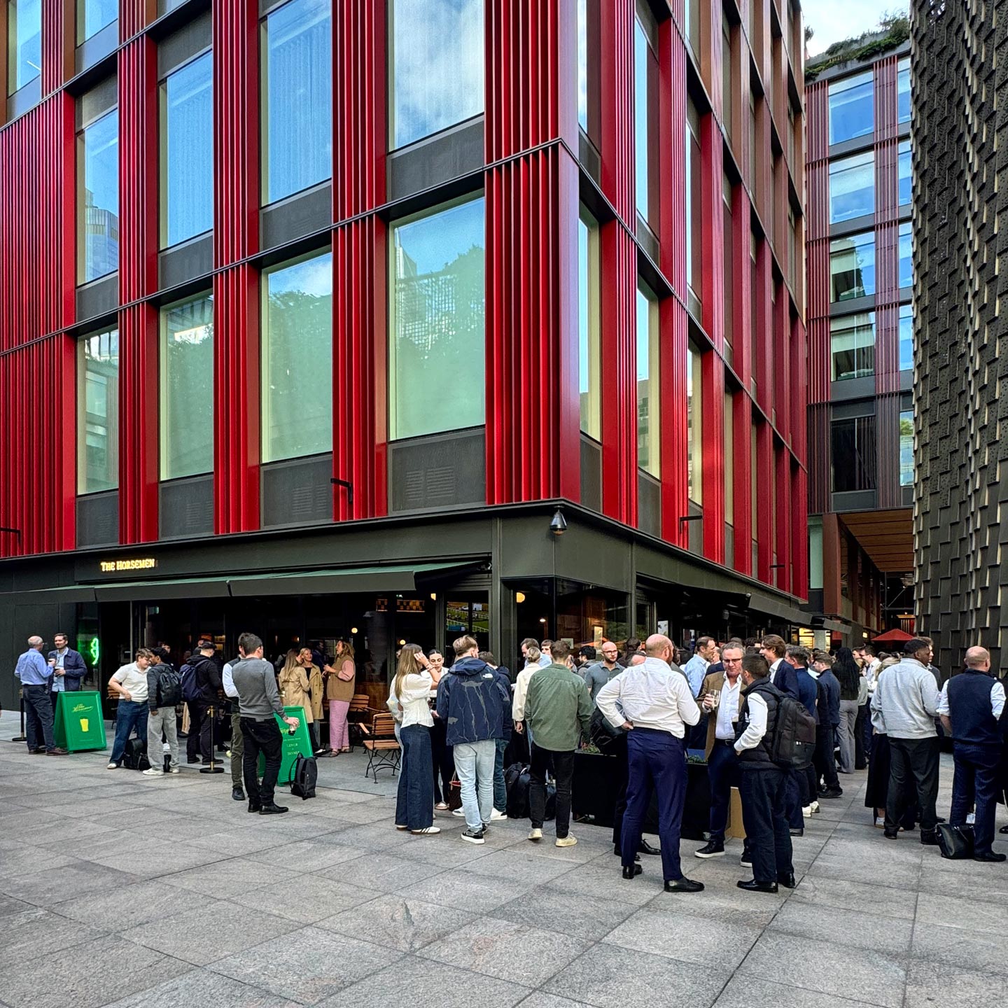 The Horsemen & Fitzgerald's, Broadgate Circle