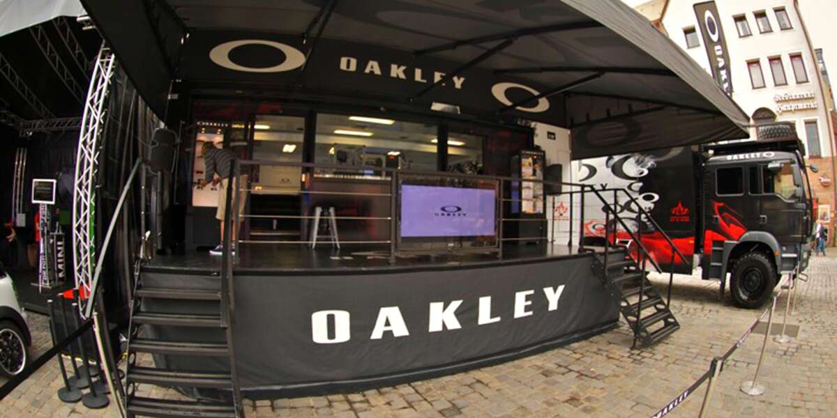 Roadshow trailer for Oakley Glasses, Hyde Park